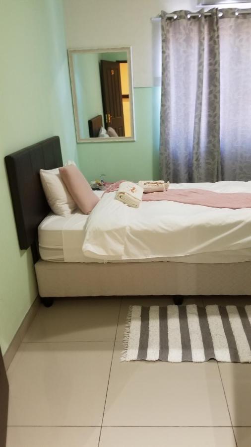A-Z Boutique Guesthouse ويندهوك المظهر الخارجي الصورة