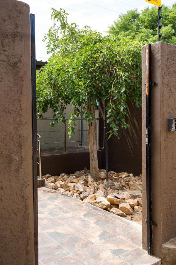 A-Z Boutique Guesthouse ويندهوك المظهر الخارجي الصورة