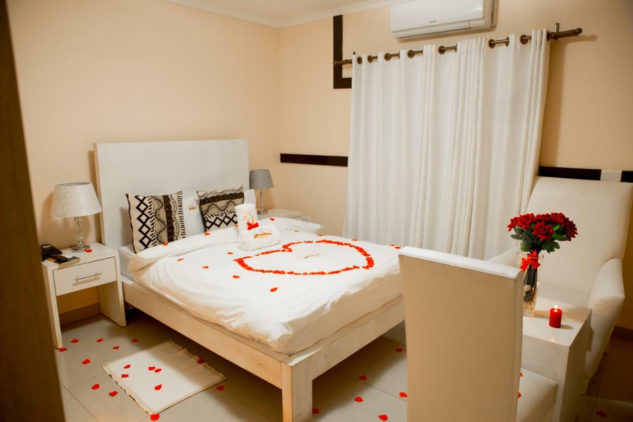 A-Z Boutique Guesthouse ويندهوك المظهر الخارجي الصورة