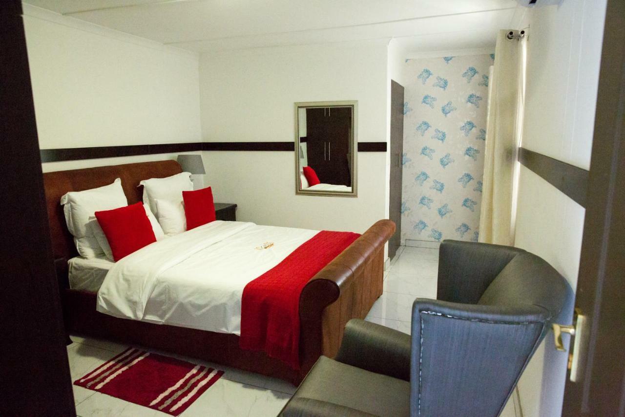 A-Z Boutique Guesthouse ويندهوك المظهر الخارجي الصورة