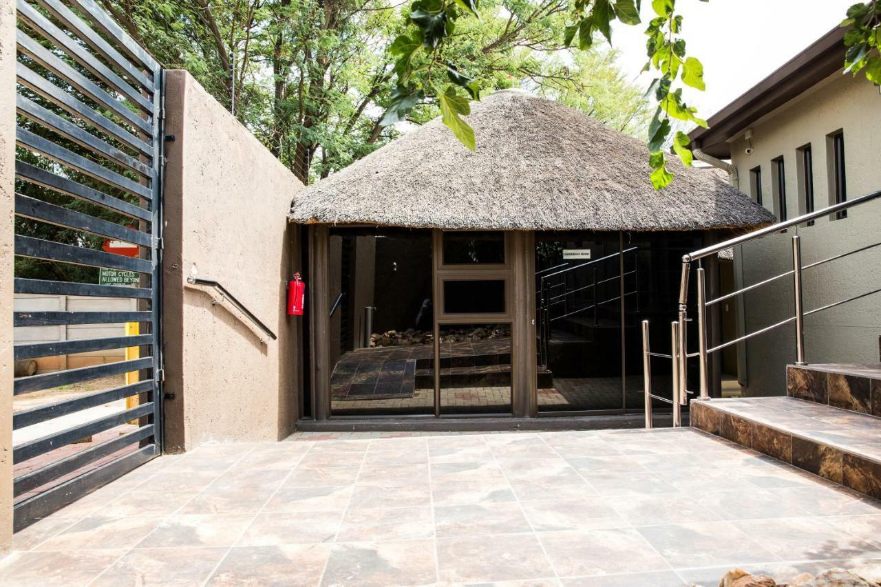 A-Z Boutique Guesthouse ويندهوك المظهر الخارجي الصورة