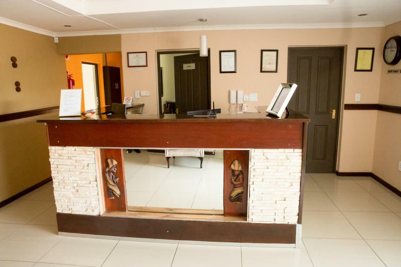A-Z Boutique Guesthouse ويندهوك المظهر الخارجي الصورة